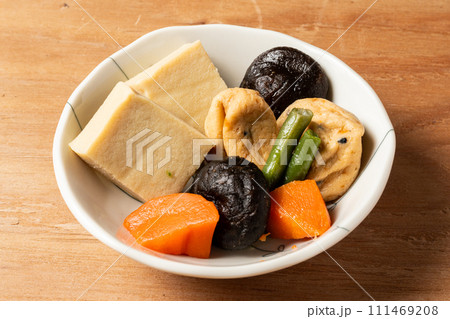 高野豆腐の煮物 111469208