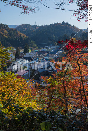 日本 福島県河沼郡柳津町にある福満虚空蔵菩薩、円蔵寺の紅葉 日本 福島県河沼郡柳津町にある福満虚空蔵菩薩、円蔵寺の紅葉 111470005