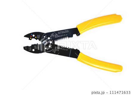 yellow wire stripper, close-up isolate yellow wire stripper, close-up isolate 111471633