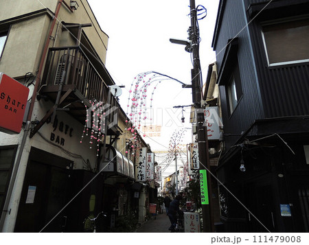 門前仲町の参道 111479008