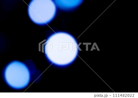 黒バックにキラキラブルーカラーイメージ 背景素材 黒バックにキラキラブルーカラーイメージ 背景素材 111482022
