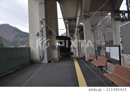 野岩鉄道　川治湯元駅 111485425