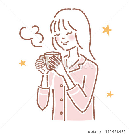 ホットドリンクを飲む女性 111488482