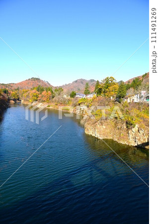 湯田温泉峡の秋  111491269