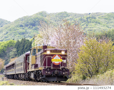 春のわたらせ渓谷鐵道 111493274