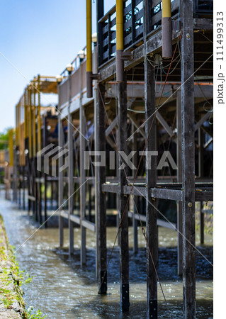 京都府 京都市 鴨川 関西 近畿地方 都市 夏 観光 神社 仏閣 寺 伝統文化 都 川床 納涼 食事 京都府 京都市 鴨川 関西 近畿地方 都市 夏 観光 神社 仏閣 寺 伝統文化 都 川床 納涼 食事 111499313
