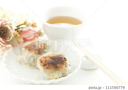 肉ニラ饅頭 肉ニラ饅頭 111500779