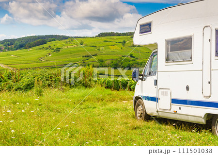 Camper visit vineyard region, Burgundy in France. 111501038