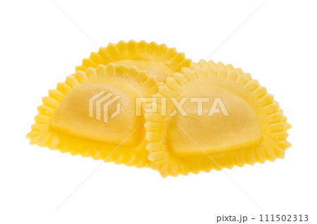 ravioli isolated 111502313