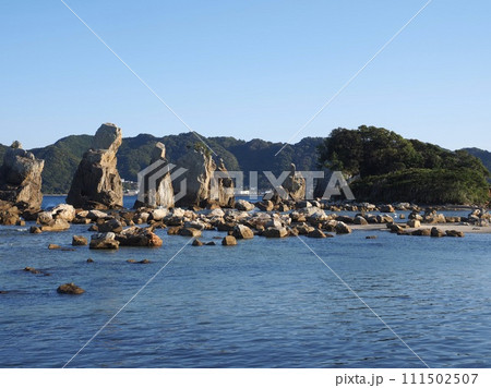 和歌山串本町 橋杭岩 和歌山串本町 橋杭岩 111502507