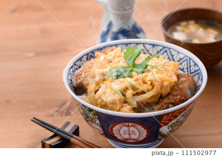 かつ丼 かつ丼 111502977