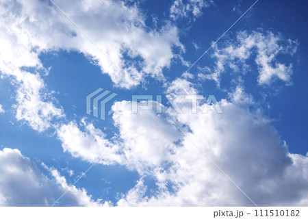 春の空 青空 空 イメージ 【東京都】 春の空 青空 空 イメージ 【東京都】 111510182