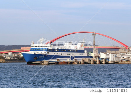 和歌山港に停泊中の南海フェリー「あい」 和歌山市 和歌山港に停泊中の南海フェリー「あい」 和歌山市 111514852