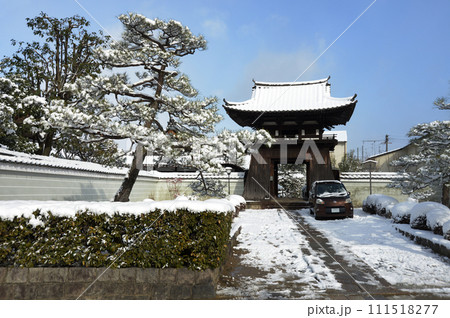 雪の東福寺　万寿禅寺　京都市東山区 111518277