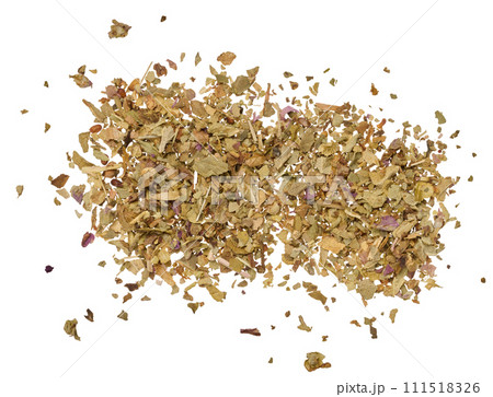Crushed dry basil leaves on isolated background 111518326