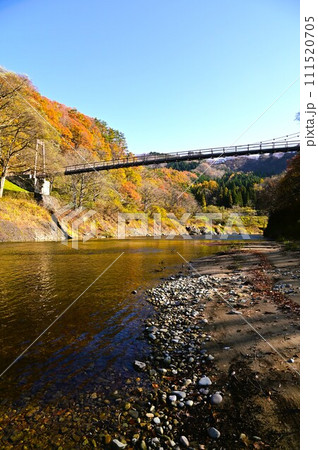 湯田温泉峡　オロセのつり橋 111520705