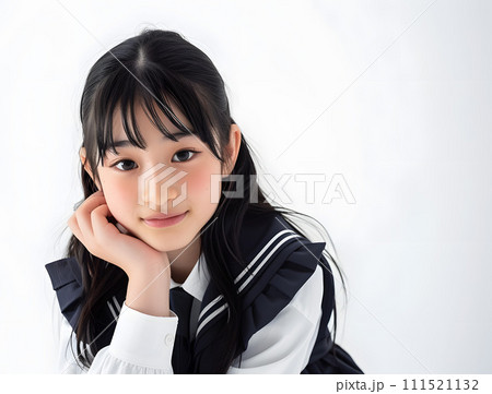 明るい笑顔のアジア人女子高生 明るい笑顔のアジア人女子高生 111521132