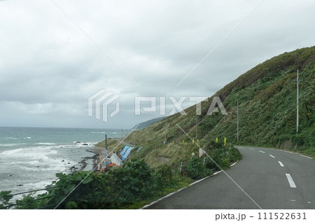 小泊から竜飛岬へ向う国道339号線 小泊から竜飛岬へ向う国道339号線 111522631