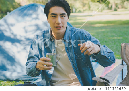 ピクニックとパパ 111523689