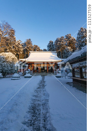 雪が積もった志和彦神社 雪が積もった志和彦神社 111527559