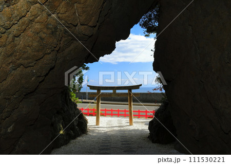 【兵庫県】淡路島の安乎岩戸信龍神社 111530221