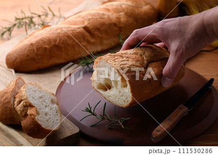 フランスパン 111530286