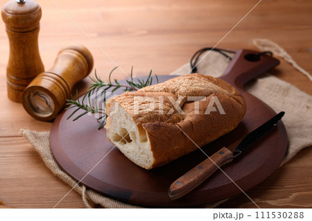 フランスパン 111530288