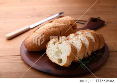 フランスパン 111530302