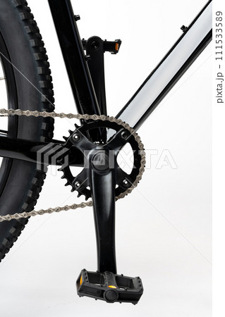 New bicycle chain part close up view 111533589