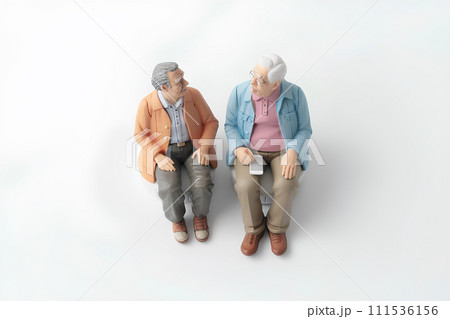 座って話し込むシニアの二人(3D) 座って話し込むシニアの二人(3D) 111536156