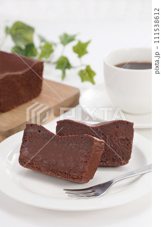 美味しそうなテリーヌショコラ 美味しそうなテリーヌショコラ 111538612
