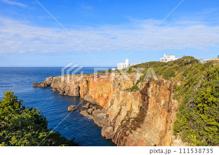 三段壁 和歌山県白浜町 三段壁 和歌山県白浜町 111538735