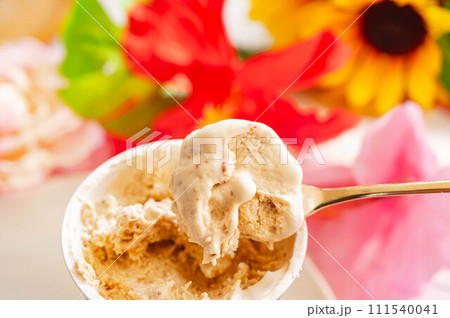 きなこと黒糖クッキーのアイスクリーム 111540041