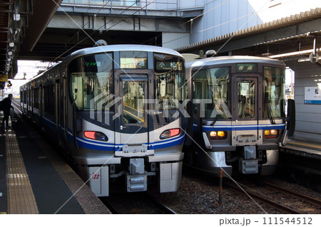 北陸本線521系（金沢⇔敦賀） 111544512