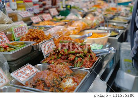 大阪 鶴橋商店街 大阪 鶴橋商店街 111555280