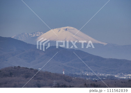 二ノ宮山展望塔からの浅間山の眺め 埼玉県滑川町 二ノ宮山展望塔からの浅間山の眺め 埼玉県滑川町 111562839