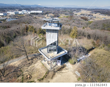 二ノ宮山展望塔 埼玉県滑川町(ドローンによる空撮) 二ノ宮山展望塔 埼玉県滑川町(ドローンによる空撮) 111562843