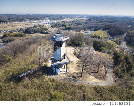 二ノ宮山展望塔 埼玉県滑川町(ドローンによる空撮) 二ノ宮山展望塔 埼玉県滑川町(ドローンによる空撮) 111562851