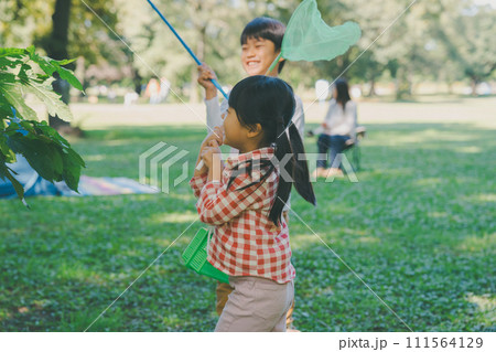 7 years old  &  5 years old 111564129