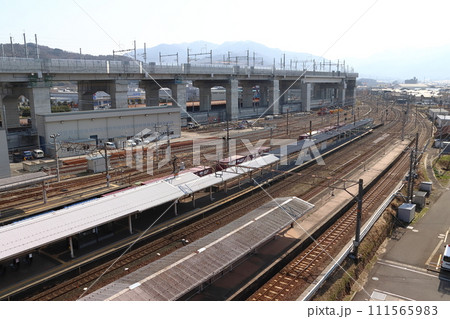 北陸本線　敦賀駅にて 111565983