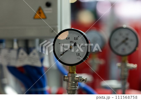 pressure gauges and fire extinguishing equipment 111568758