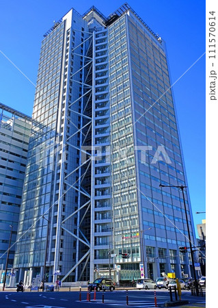 東京都中野区 中野坂上の交差点と中野坂上サンブライトツイン 東京都中野区 中野坂上の交差点と中野坂上サンブライトツイン 111570614