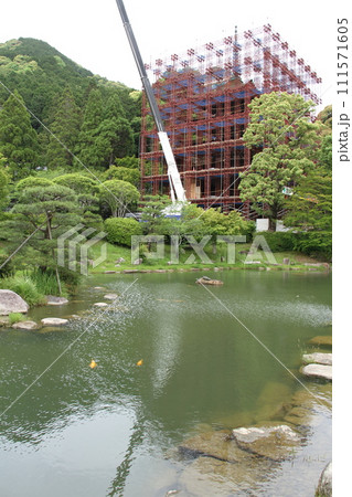 瑠璃光寺　修繕工事中　五重塔 yamaguchi  貴重　レアな 111571605