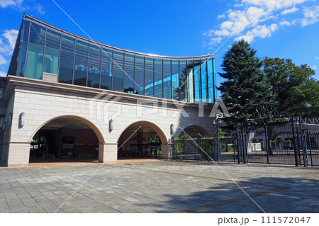 府中　東京競馬場 正門 111572047