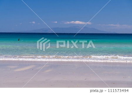 《静岡県》伊豆白浜海岸・エメラルドグリーンの美しいビーチ 111573494