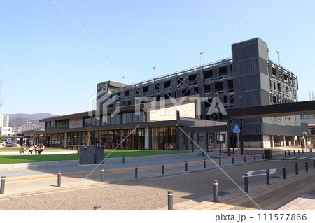 北陸新幹線　敦賀駅西口・まちなみ口駅舎 111577866
