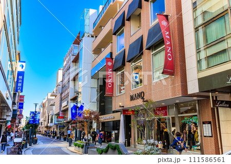 神奈川県　横浜市　横浜元町ショッピングストリート 111586561
