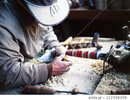 土湯こけし職人 111588100