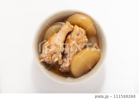 鶏手羽元と大根の煮物 鶏手羽元と大根の煮物 111588268