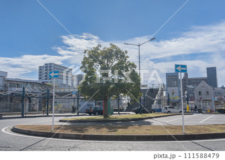 駅前風景　蘇我駅 111588479